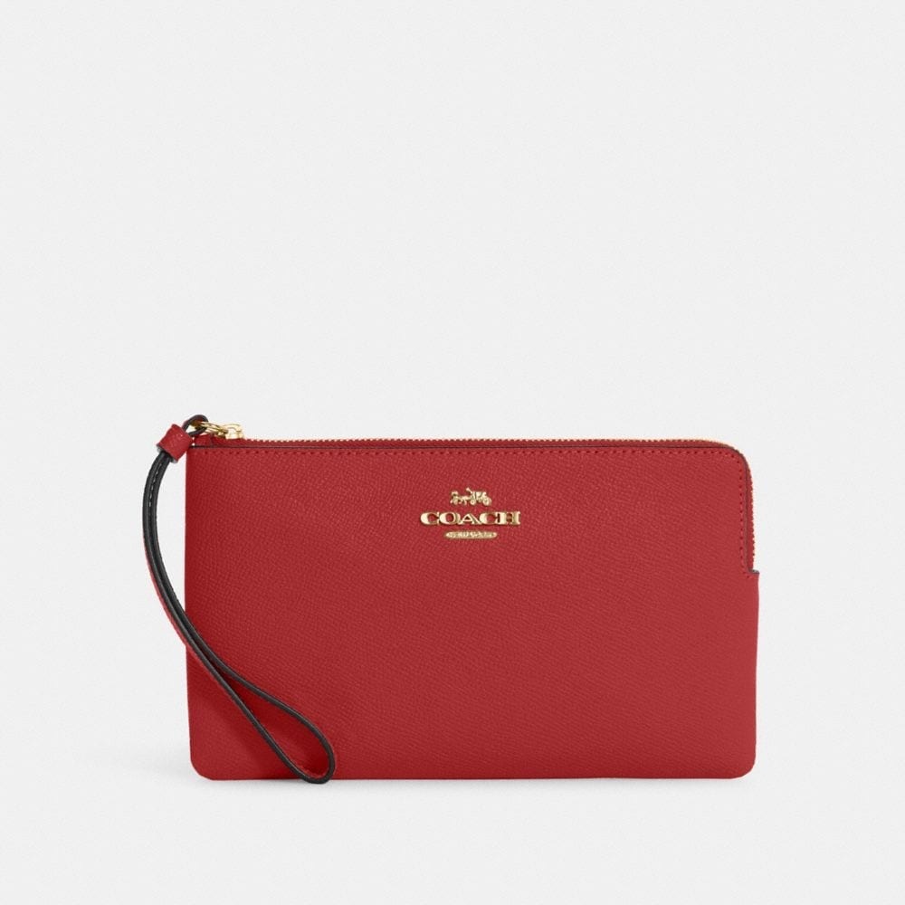 NWT Coach Red Corner Zip Wristlet Charm Giftset